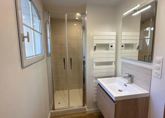 Manoir De L Aiguillon 3* Ranville